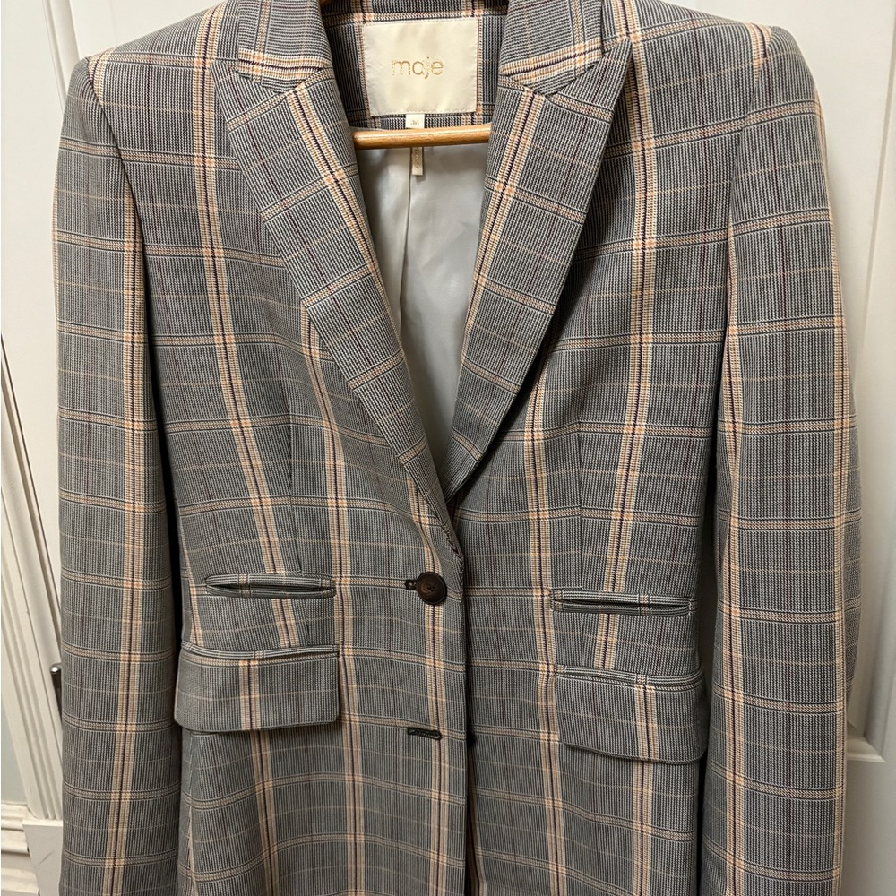 Like new Maje Gray and tan plaid Blazer (EU size 36)